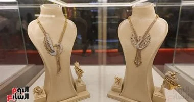 «متابعة فورية لتغيرات السوق.» سعر الذهب اليوم: عيار 24 يسجل 6811 جنيهًا بدون مصنعية