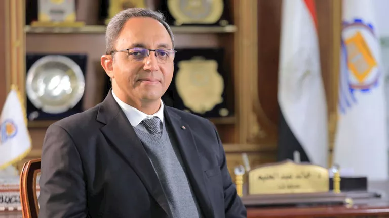 محافظ قنا يأمر بتعديل موعد امتحان الصف الثاني الثانوي استجابة لشكاوى الطلاب