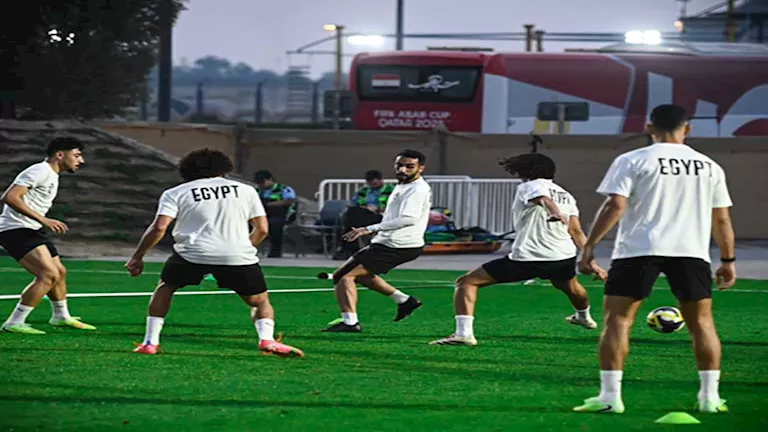 مباراة منتخب مصر مع الكويت في كأس العرب وتفاصيل القنوات الناقلة