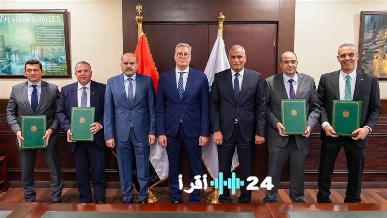 «صفقة الـ 140 مليون دولار» تحالف مصرفي تقوده بنوك مصرية يوجه تمويلات ضخمة لصالح العلمين لمنتجات السيليكون