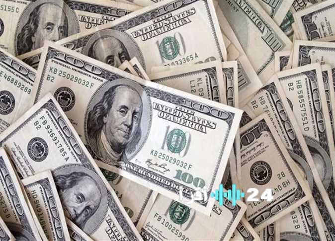 استقرار الدولار يسيطر على تعاملات البنوك الخميس وتحركات محدودة للعملات الأخرى