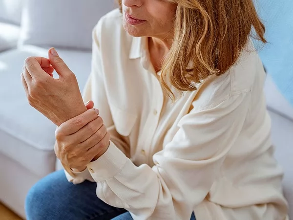 «كنز الطبيعة البرازيلية يتكشف» دراسة علمية رائدة تُعزز فعالية نبتة محلية ضد الالتهابات وتُشير لآفاق علاجية جديدة