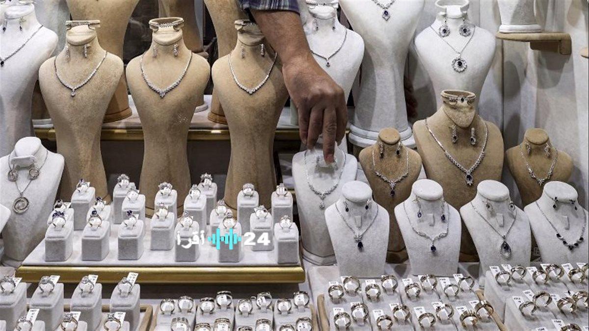 «صعود صاروخي» الفضة عيار 999 تتخطى حاجز الـ 90 جنيها بمصر مدفوعة بطلب صناعي غير مسبوق