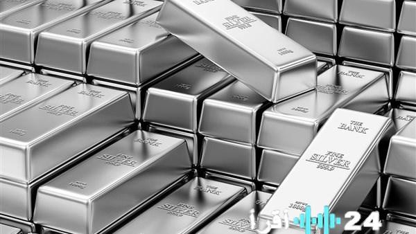 الفضة تتفوق على الذهب مكاسب تتجاوز 110% مدفوعة بالطلب الصناعي