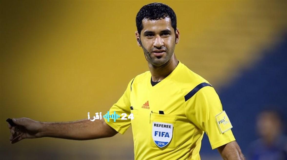 كاميرا سرية على سماعة حكم تعيد الجدل في مباراة بيراميدز وفلامنجو