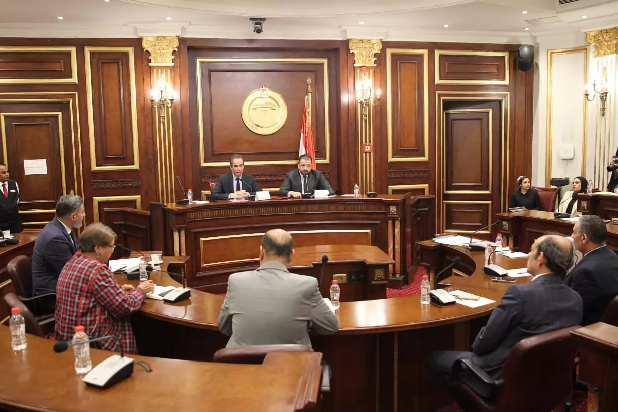 «نحو التغيير: المسلماني يكشف عن 33 خطوة استراتيجية في مجلس الشيوخ»