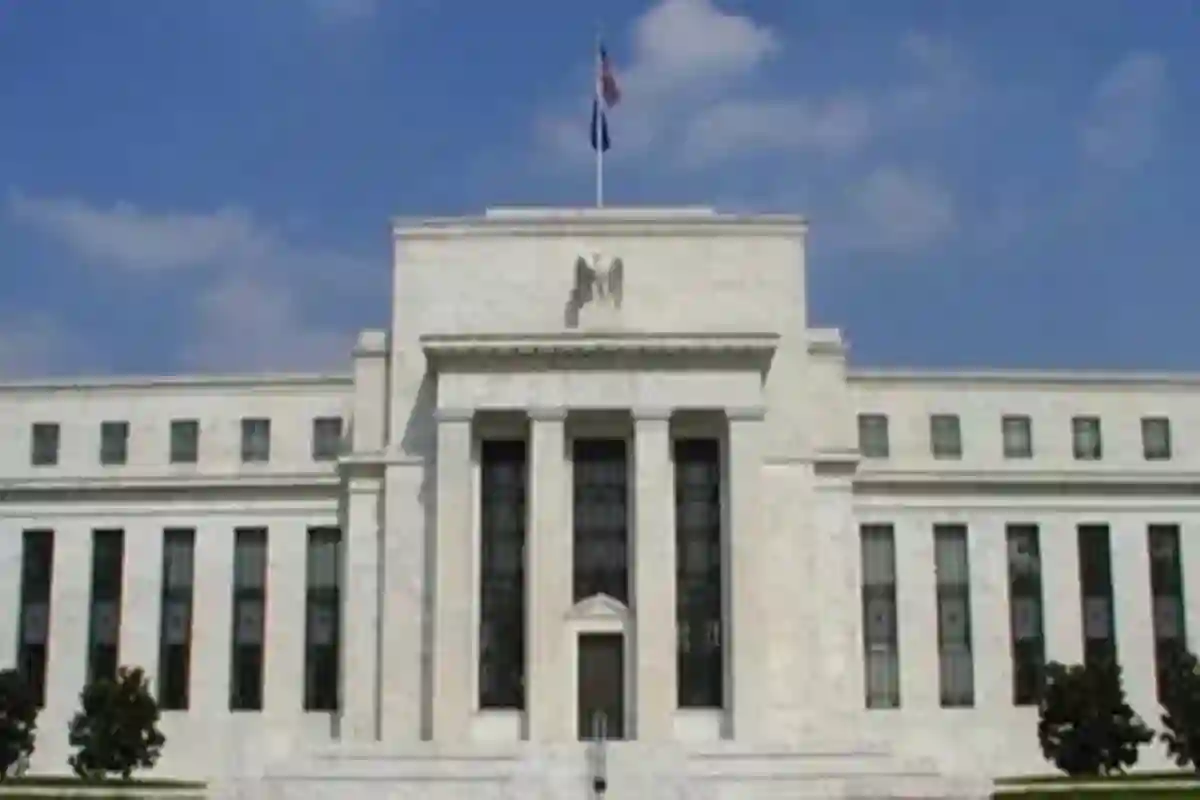 مفاجأة من مجلس الاحتياطي الاتحادي تؤثر على أسواق الذهب وانتعاش الأونصة بعد موجة خسائر كبيرة