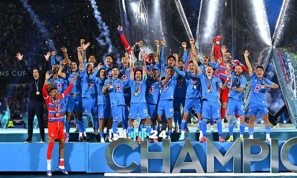 «مواجهة حاسمة مرتقبة» كروز أزول يتعثر بتعادل في ذهاب نصف نهائي الدوري المكسيكي يثير قلق بيراميدز