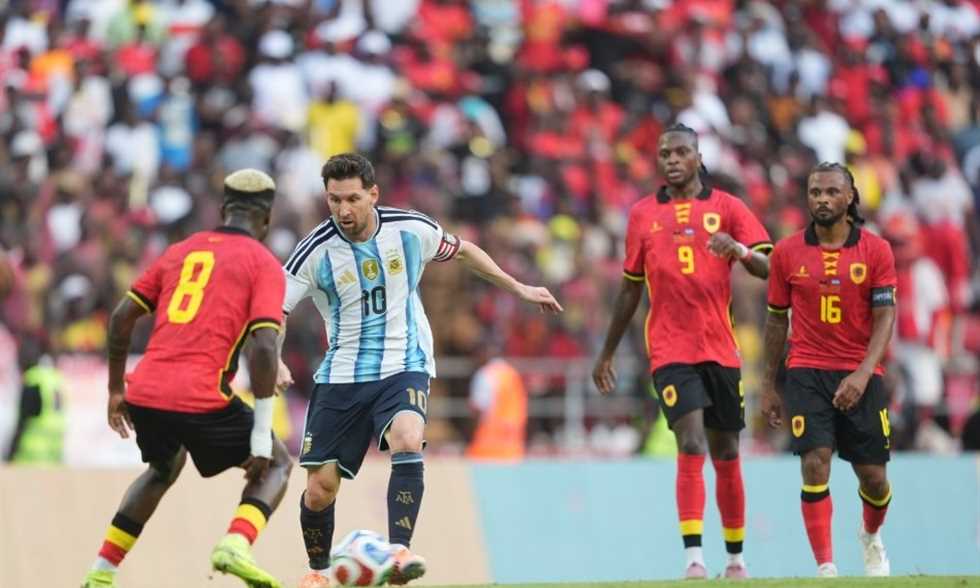 «كتيبة الأفاعي تكتمل» شيكو بانزا ومابولولو يقودان هجوم أنجولا في كأس الأمم الأفريقية