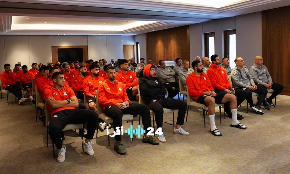 «اجتماع حاسم» كاف يكشف عدد البدلاء ويمنح صلاح شهادة خاصة قبل أمم إفريقيا