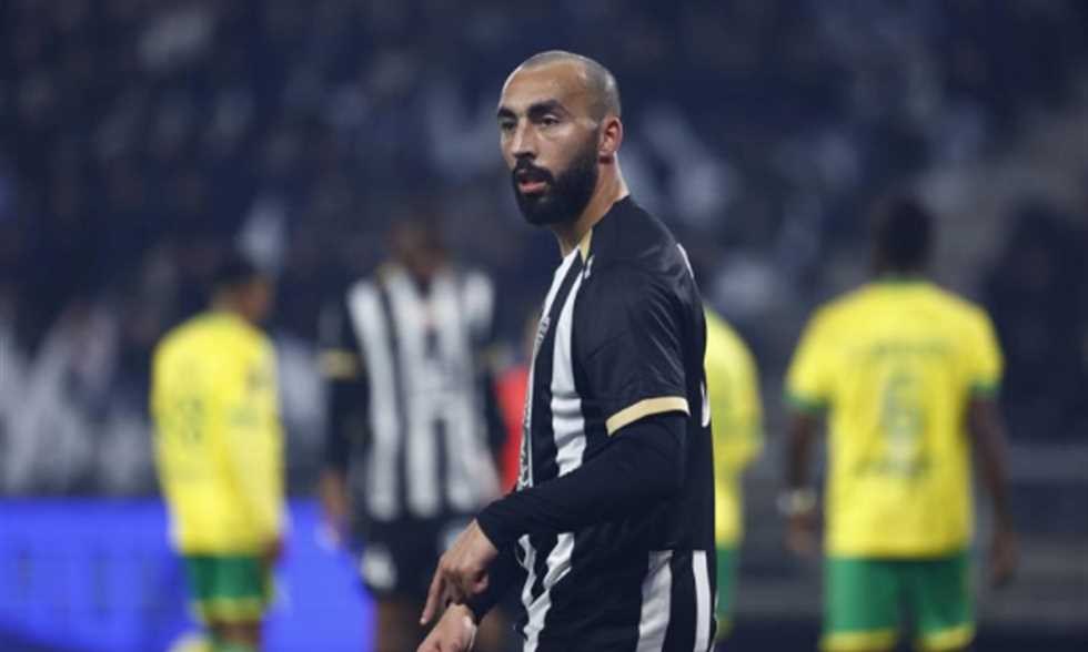 «صفقة محتملة» ليون الفرنسي يضع عينه على نجم محاربي الصحراء بعد تألقه في قائمة أمم إفريقيا