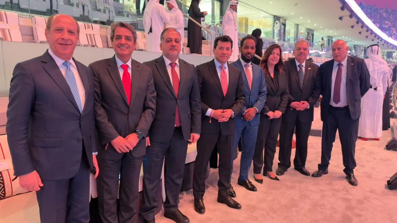 «بحضور رسمي رفيع» وزير الشباب والرياضة يشهد افتتاح كأس العرب في قطر