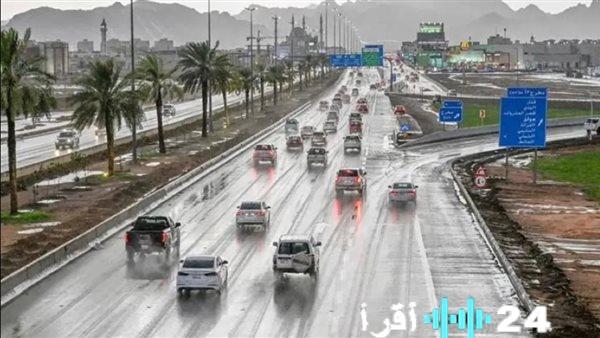 حالة الطقس اليوم تشمل شبورة كثيفة وأمطار ورياح مع انخفاض ملحوظ في درجات الحرارة