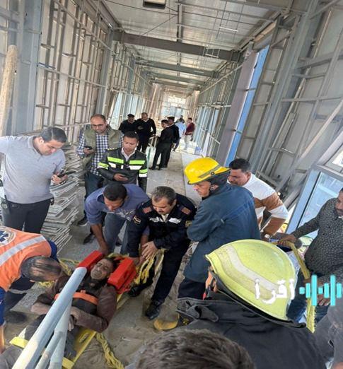 «حادث مروع في نفق محطة الأتوبيس: سقوط 4 عمال من سقالة حديدية»