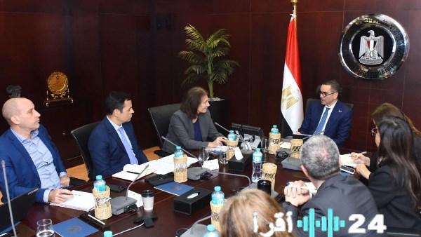 «حوار مثمر مع بعثة صندوق النقد الدولي حول الرؤية الإصلاحية وجهود تحسين بيئة الأعمال» الخطيب يلتقي بالبعثة ويستعرض الخطط المستقبلية