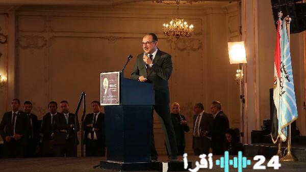 «تحقيق الكفاءة» وزير قطاع الأعمال يكشف عن خطة لإعادة هيكلة منظومة الطاقة في الشركات التابعة لتقليل التكاليف