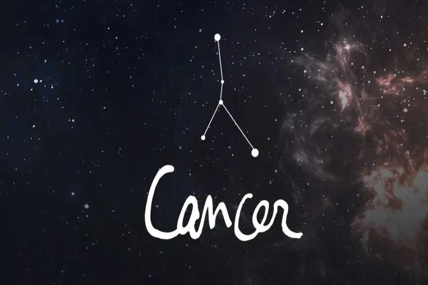 تأثير الصراحة على حياتك اليوم توقعات برج السرطان 23 ديسمبر 2025