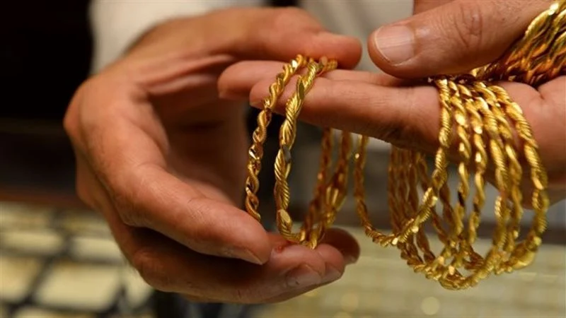 «قفزة غير متوقعة في أسعار الذهب بسوريا… كيف أثرت الأرقام الصادمة على الأسواق؟»
