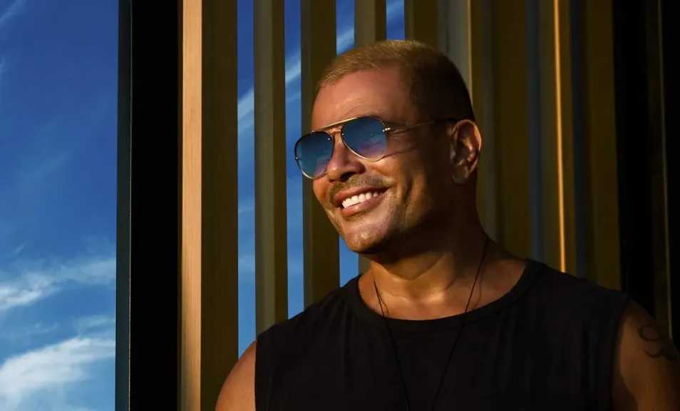 أغنية بابا للهضبة تحقق 200 مليون مشاهدة في 6 أشهر مسلّطة الضوء على نجاحاتها القياسية