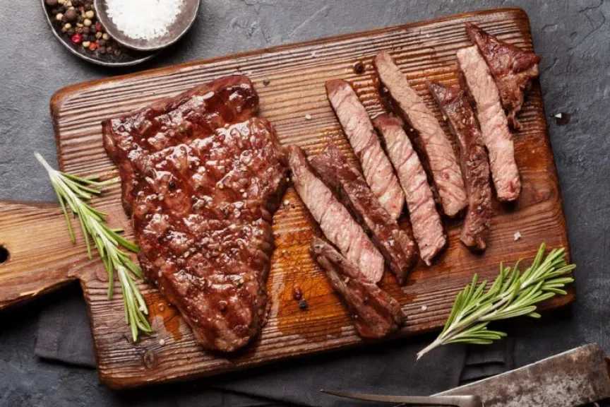 سر تحضير البفتيك المقرمش بقشرة ذهبية متماسكة لا تنفصل أثناء القلي