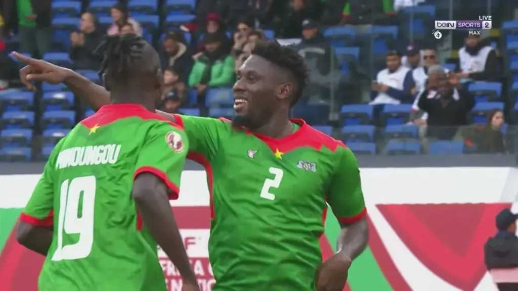 السودان ينتزع فوزاً مستحقاً من بوركينا فاسو في كأس أمم أفريقيا 2025