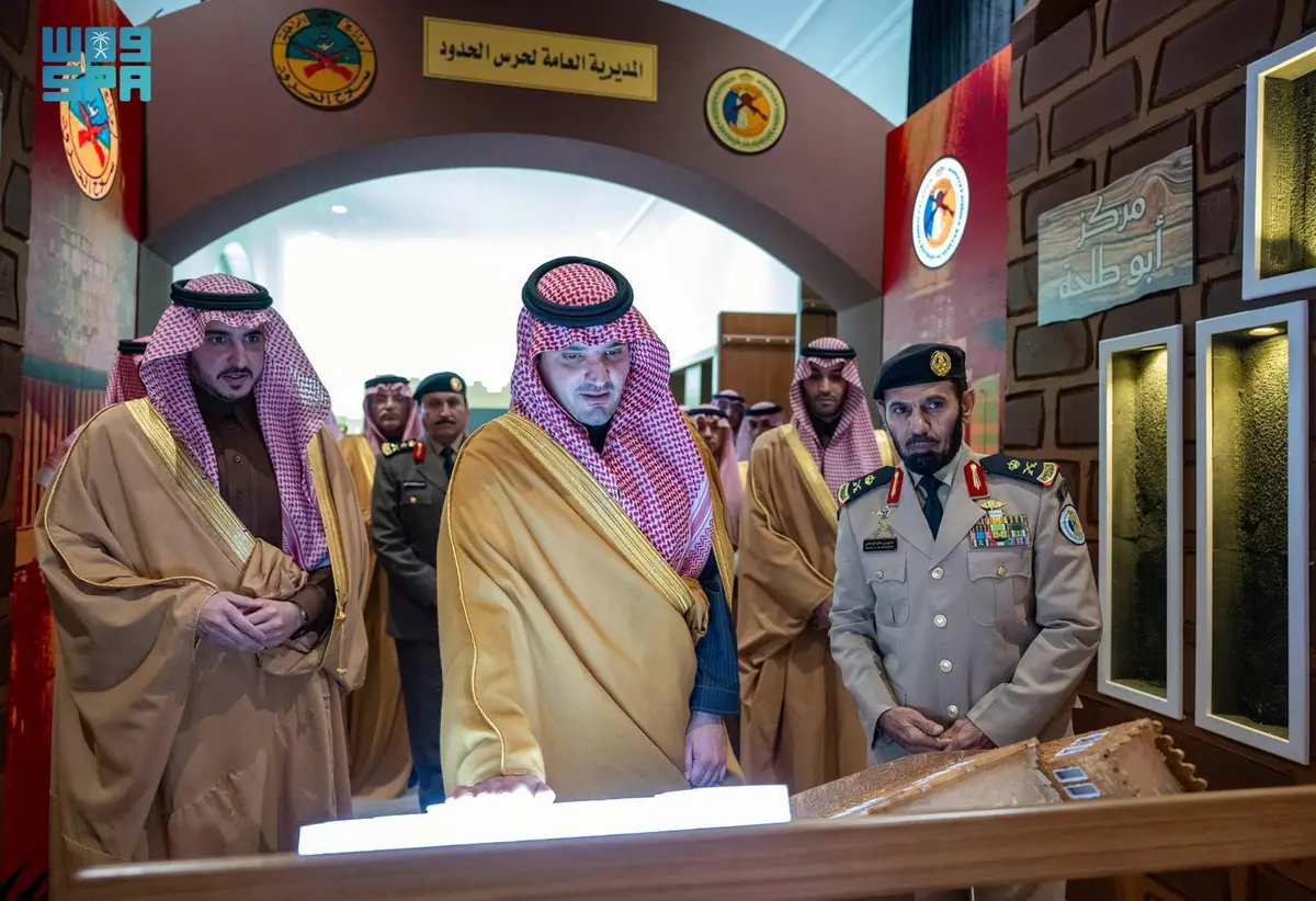 وزير الداخلية يدشن مشاريع حيوية ومركز حرس الحدود التاريخي بالجوف