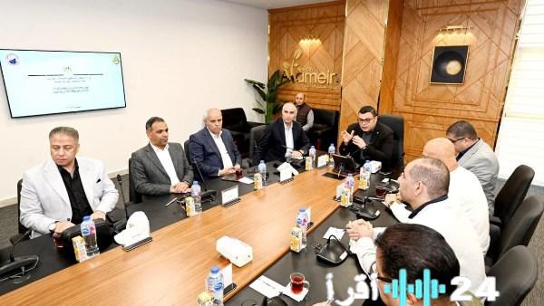 «تطورات المشاريع التنموية» وزير الإسكان يستعرض سير الأعمال في العلمين الجديدة والساحل الشمالي