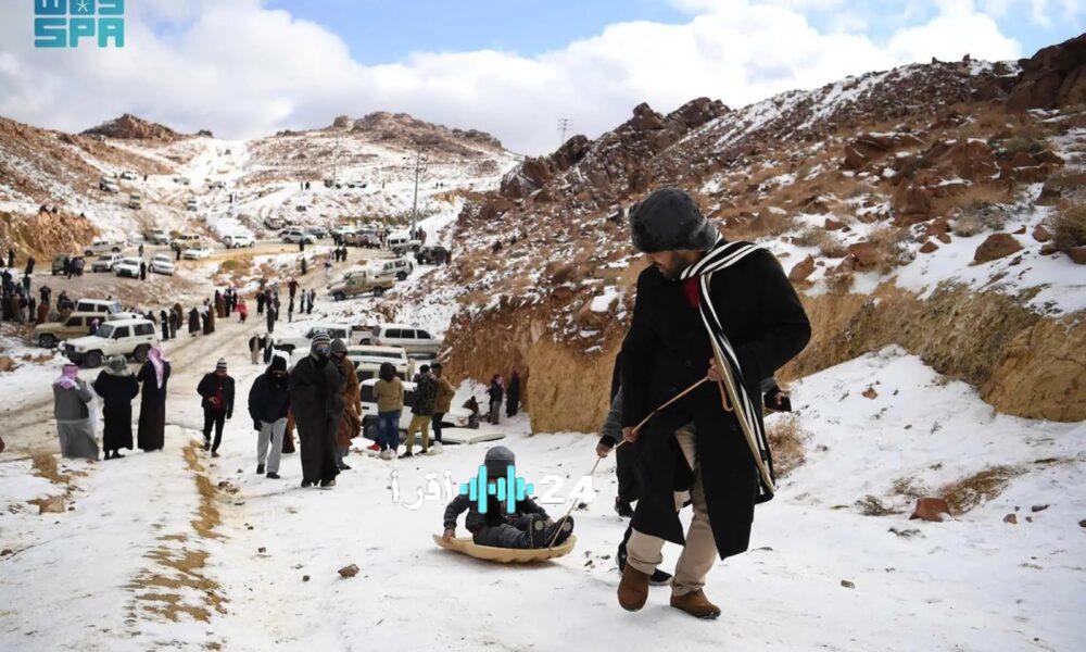 الأرصاد تكشف عن أدنى درجة حرارة في السعودية منذ أربعة عقود