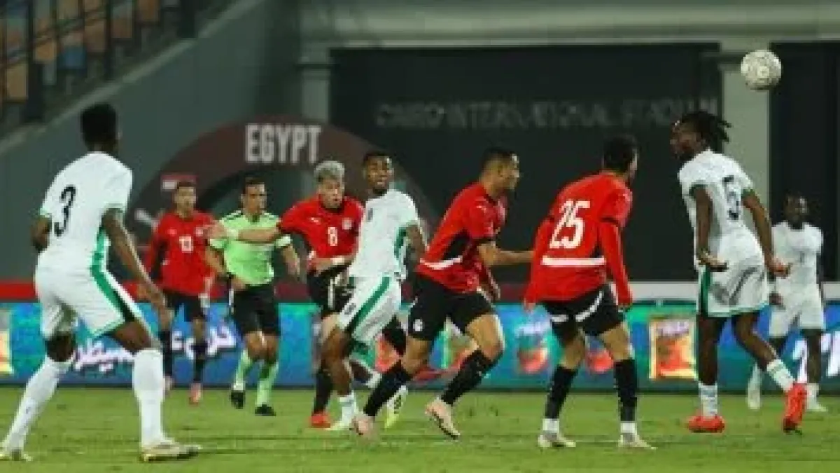 تردد القنوات الناقلة لمباراة مصر وزيمبابوي في البطولة الأفريقية للبث المباشر المجاني