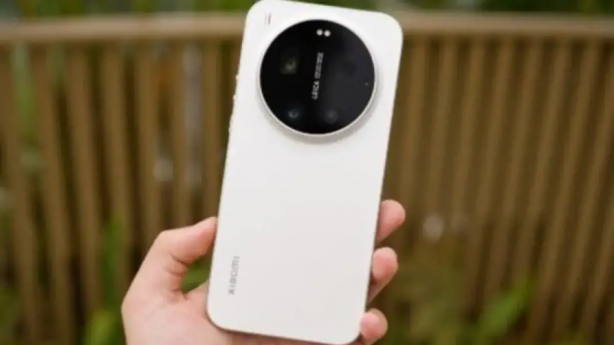 مواصفات هاتف شاومي 17 ألترا الجديد وسعره المحدث في الأسواق مع بطارية قوية 6000 مللي أمبير