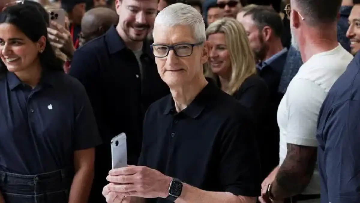 «السر النحيف لآبل ينكشف» تسريبات جديدة تزيح الستار عن خطة آبل لطرح آيفون آير بتصميم فائق النحافة