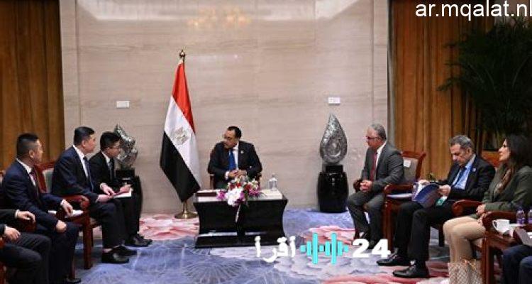 رئيس الوزراء يبحث مع رئيس فيكا الفرنسية خطط المجموعة التوسعية