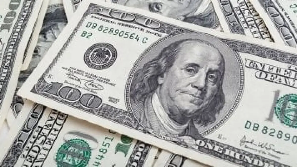 «لحظة ترقب حاسمة» تطورات سعر شراء الدولار تبرز في بنك التعمير والإسكان