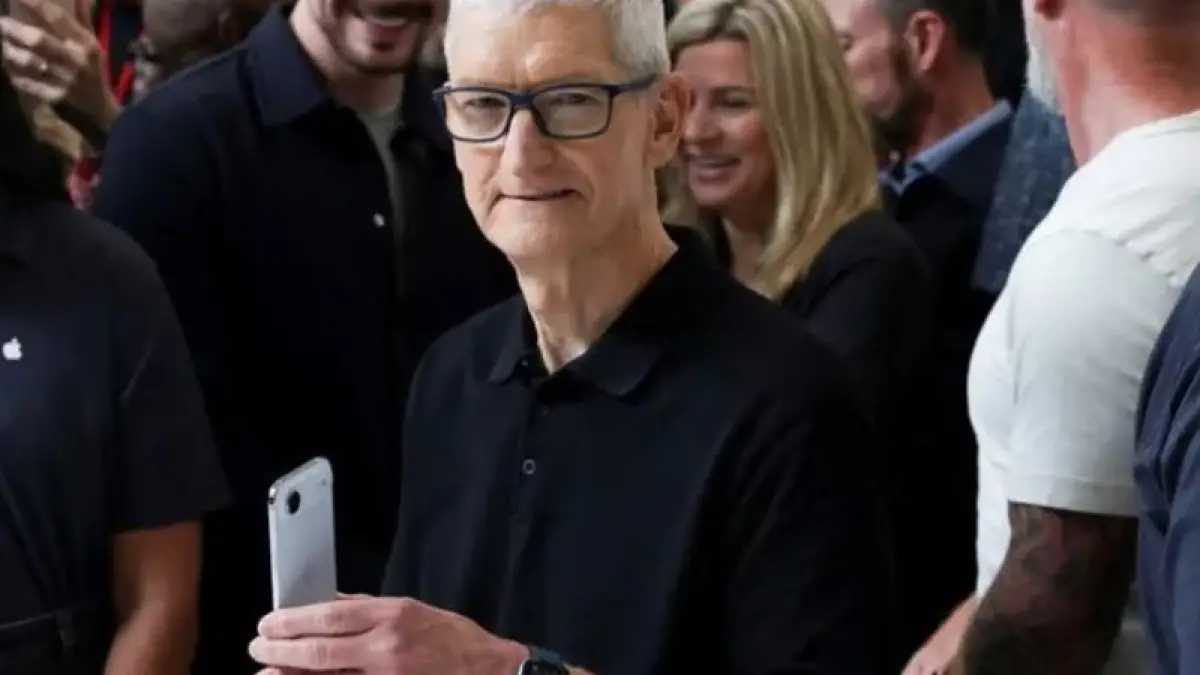 «أبل تستعد لإعادة كتابة قواعد اللعبة» آيفون آير 2 المنتظر أبل تكشف عن خطط لإطلاق هاتف فائق النحافة بمواصفات تقنية ثورية بحلول منتصف 2026