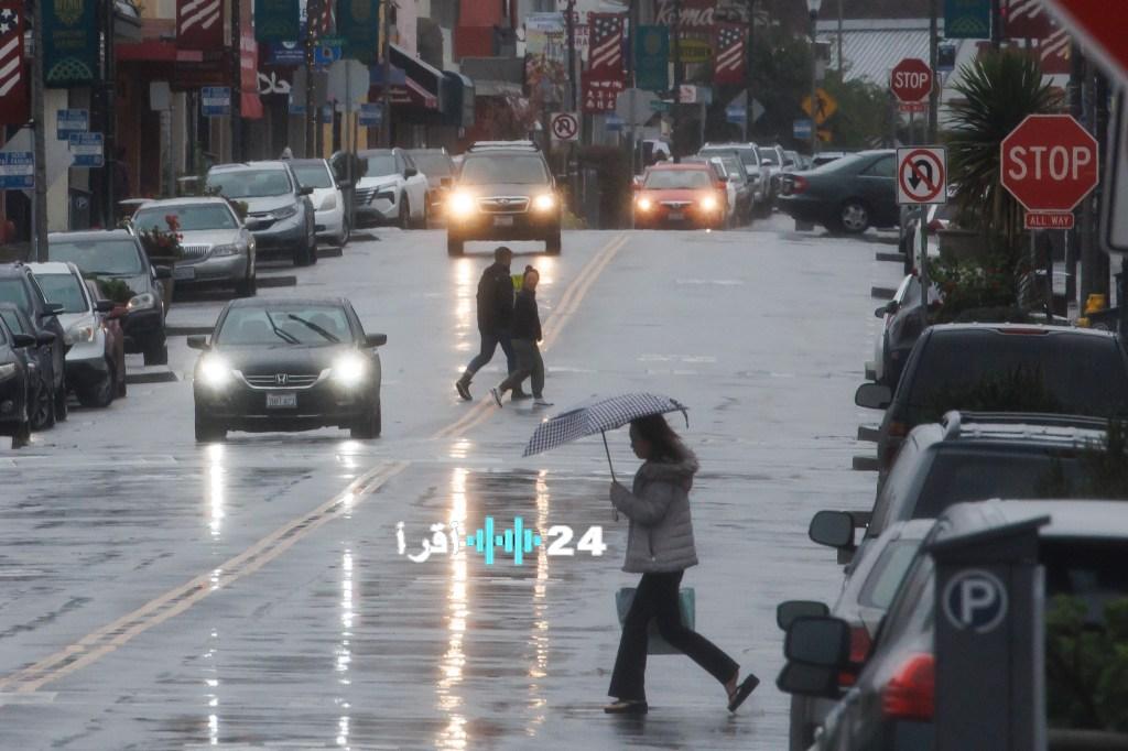 استبدال الجليد بنهر في الغلاف الجوي للأرض