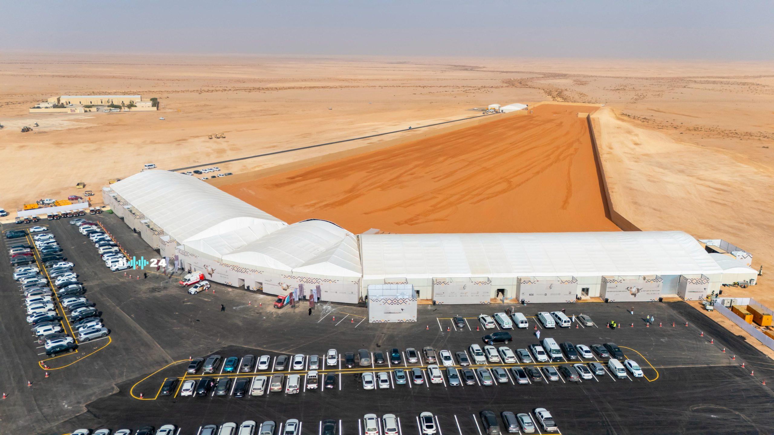 نادي الصقور يفتتح ميدان الملواح الجديد ضمن فعاليات مهرجان الملك عبدالعزيز 2025