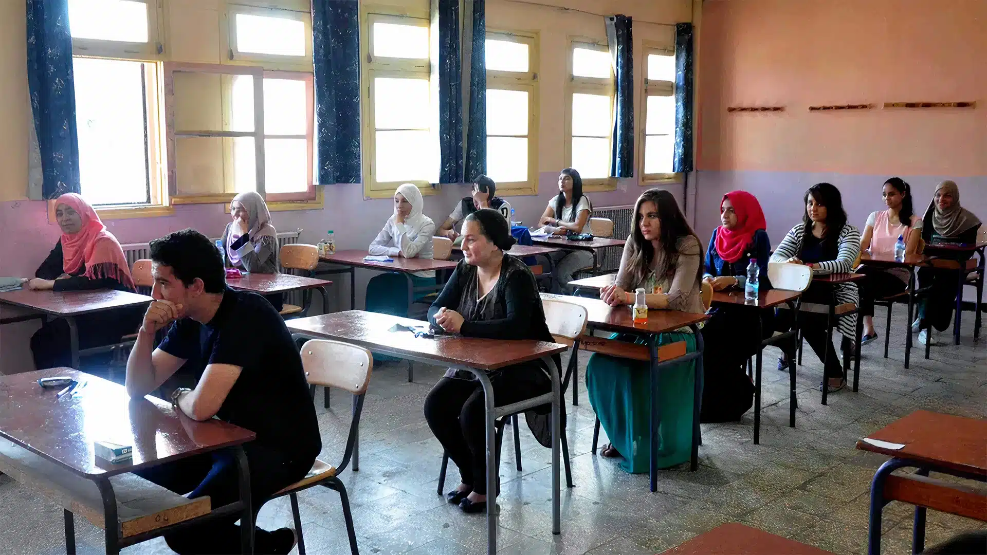 وزارة التربية توجّه تحذيرًا للمترشحين الأحرار لامتحانات الباك والبيام