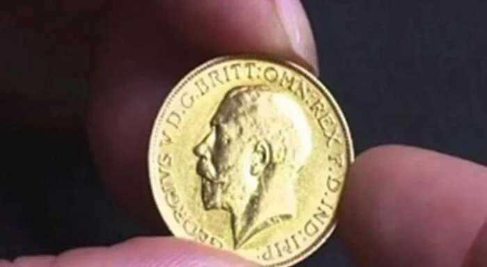 «الذهب في مفترق الطرق: هل الوقت مناسب للشراء أم البيع؟» آخر تحركات السوق في مصر والعالم