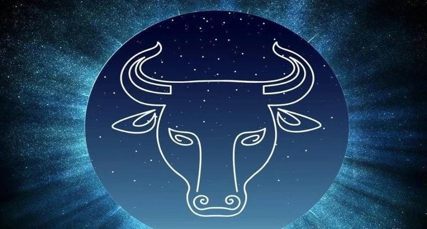 توقعات اليوم لمواليد برج الثور في مجالات العمل والعاطفة والصحة بتاريخ 30 ديسمبر 2025