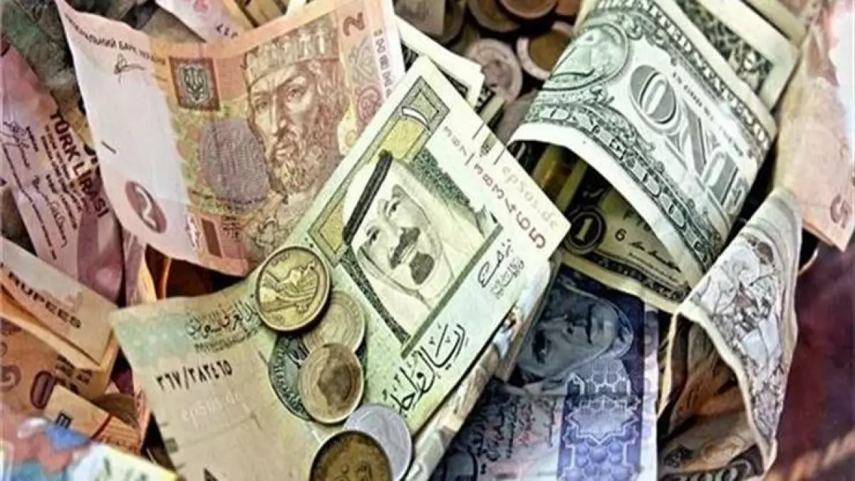 «صدمة للمصريين» الارتفاع الجنوني للريال السعودي والدولار الأمريكي أمام الجنيه المصري ومعلومات حول الأسعار الجديدة