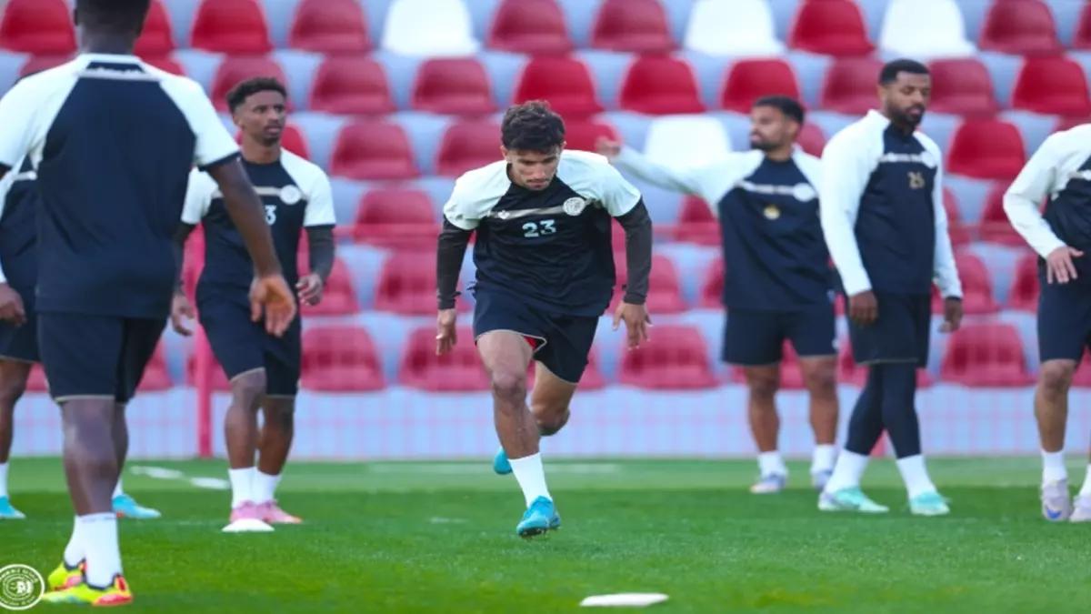 مواجهة حماسية بين ضمك والاتفاق الليلة تبرز استعدادات دوري روشن الحقيقية