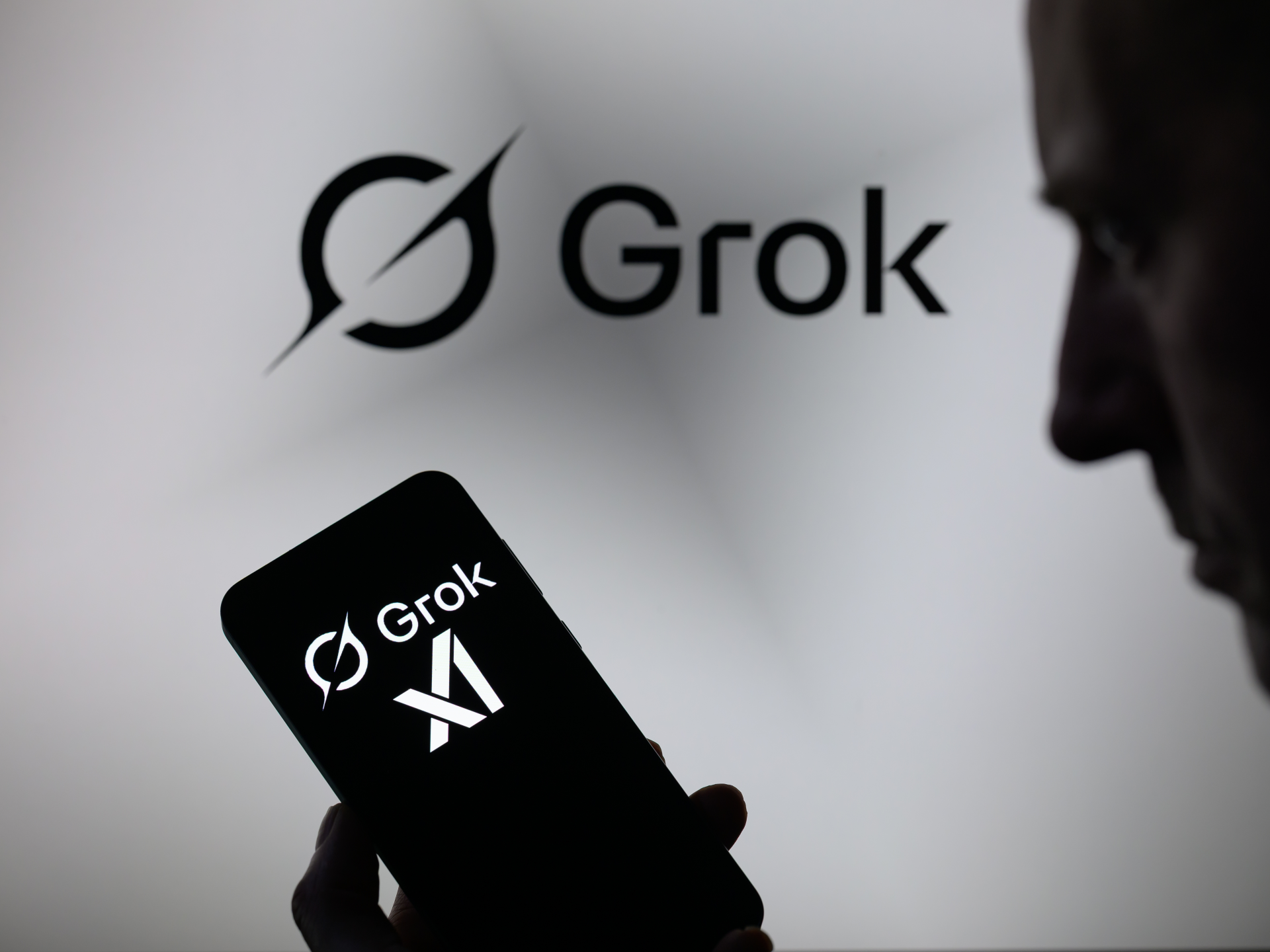 «ثورة جديدة في عالم التكنولوجيا» من “إكس” إلى “غروك”.. كيف سيغير “كولوسس” قواعد اللعبة؟