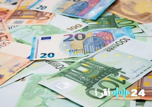 «تأثير انخفاض اليورو على السوق المصرفي المصري» انخفاض اليورو يحفز حركة الأسواق ويدفع الأسعار في اتجّاه جديد