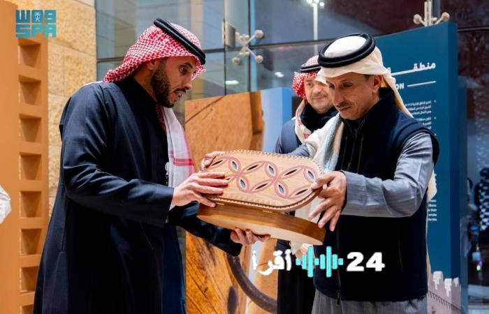 انطلاق رحلة وزير السياحة في مسار الشمال السياحي ضمن برنامج شتاء السعودية