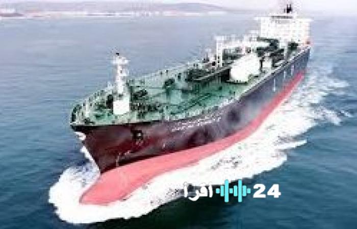 «تحدي الحصار» ناقلات النفط الفنزويلية تواصل الإبحار متحدية الضغوط الأمريكية