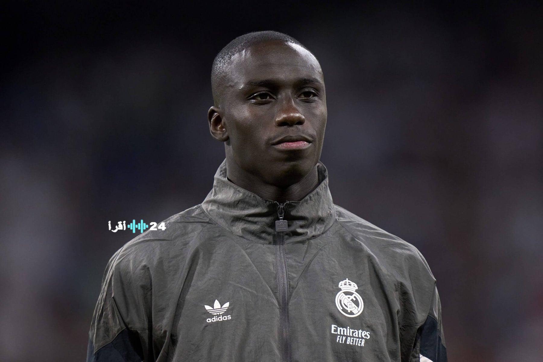 ريال مدريد يفتقد مدافعه فيرلاند ميندي ثلاثة أسابيع إثر تمزق عضلي بالفخذ