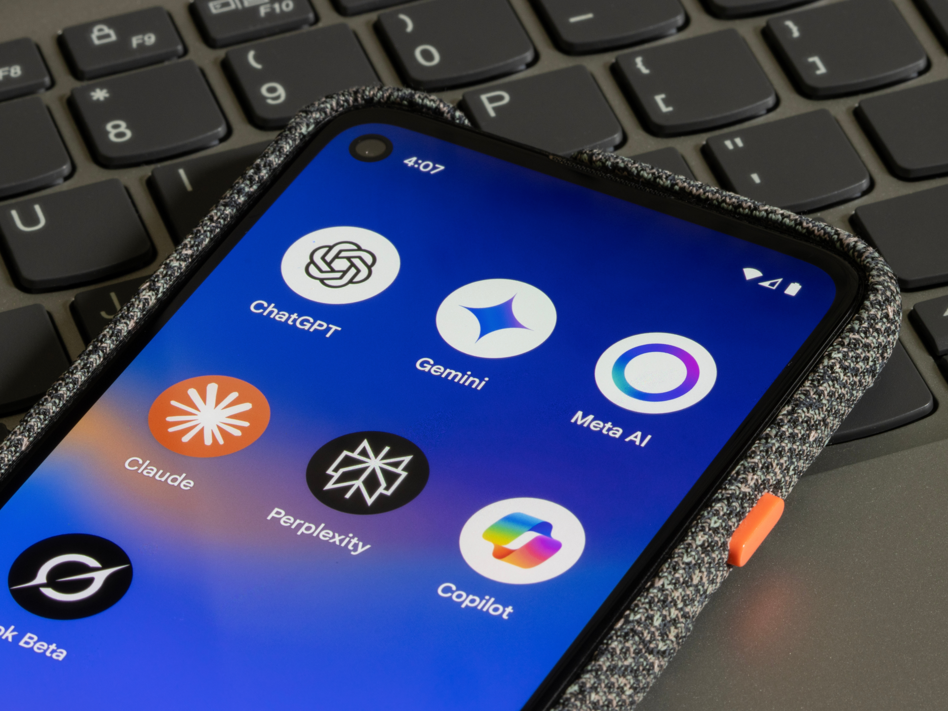 «تحديات جديدة أمام روبوتات الدردشة بالذكاء الاصطناعي: دقة الأداء تقل عن 70%»