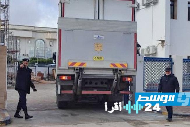 «المركزي يضخ سيولة ضخمة لدعم مدن ليبية رئيسية» البنك المركزي يوجه 228 مليون دينار لغريان وغات وأوباري وسبها