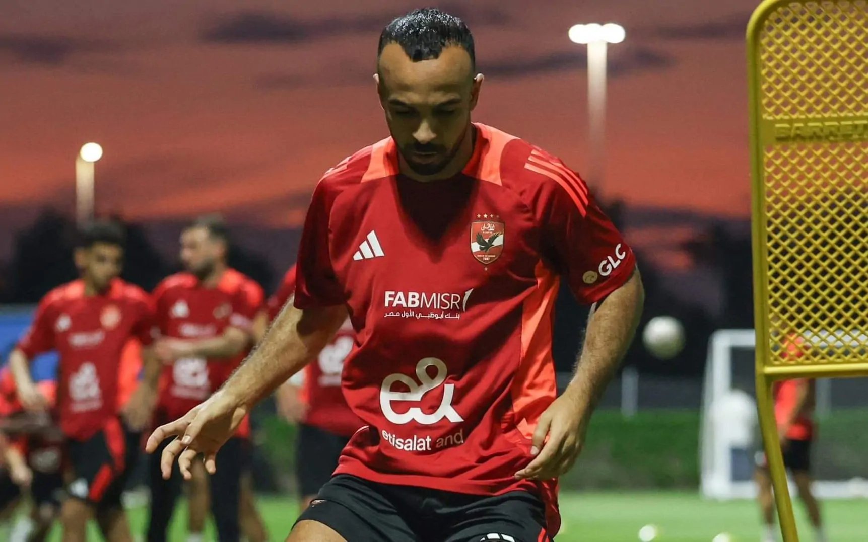 «حصريًا» وجهة أفشة القادمة في الميركاتو الشتوي.. مصادر تكشف حقيقة رحيله عن الأهلي