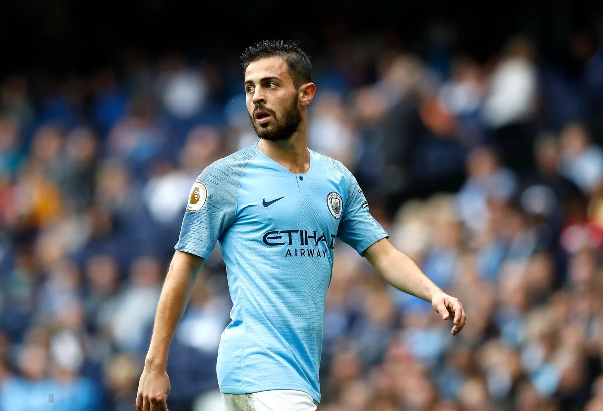 أندية روشن تواصل مفاوضاتها السرية لضم نجم مانشستر سيتي